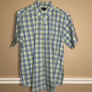 Orvis short sleeve button-down dress shirt size large